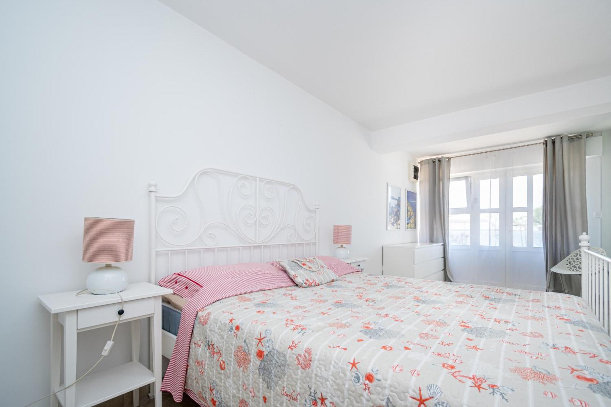 Apartments By The Sea Mandre, Pag - 4092 Kolan Buitenkant foto