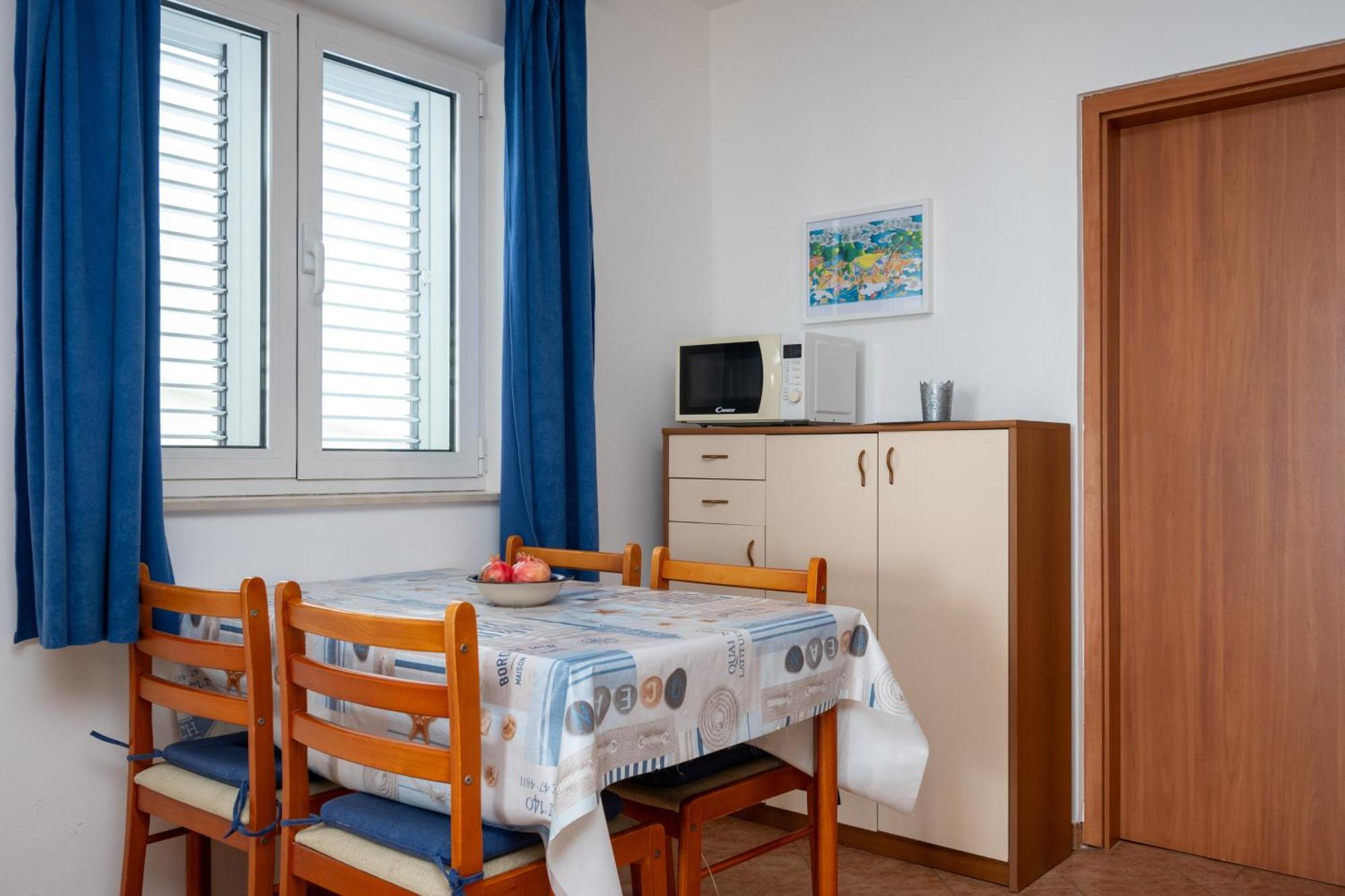 Apartments By The Sea Mandre, Pag - 4092 Kolan Buitenkant foto