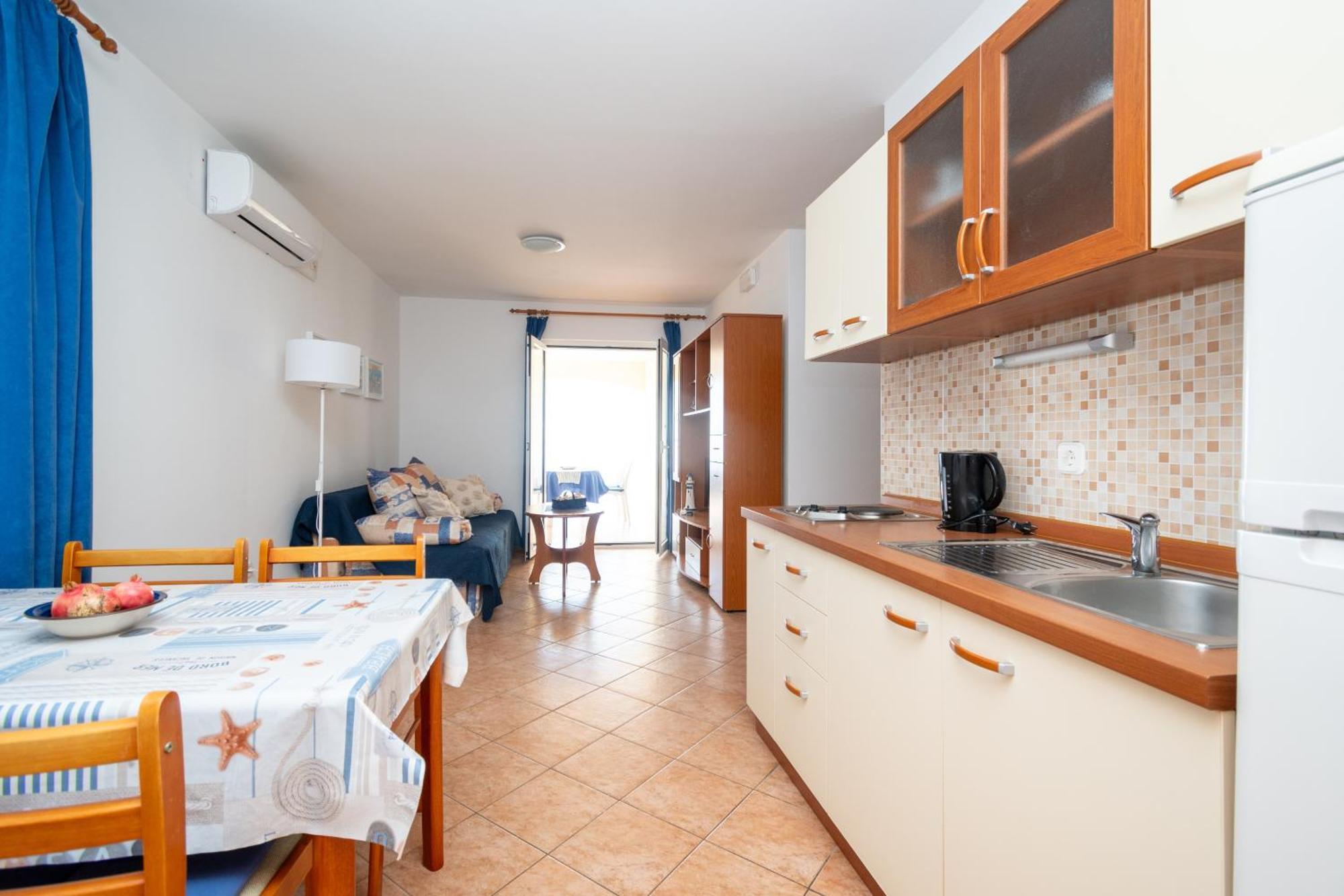 Apartments By The Sea Mandre, Pag - 4092 Kolan Kamer foto