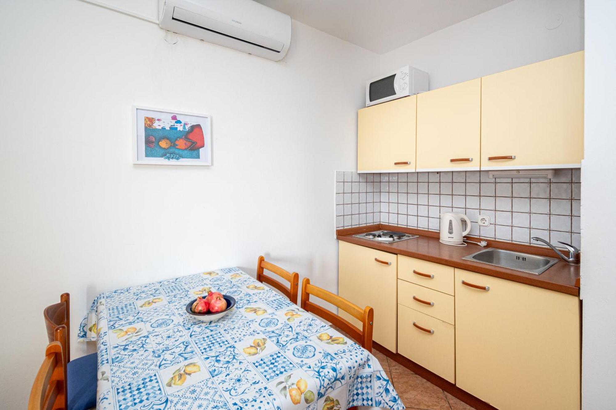 Apartments By The Sea Mandre, Pag - 4092 Kolan Kamer foto